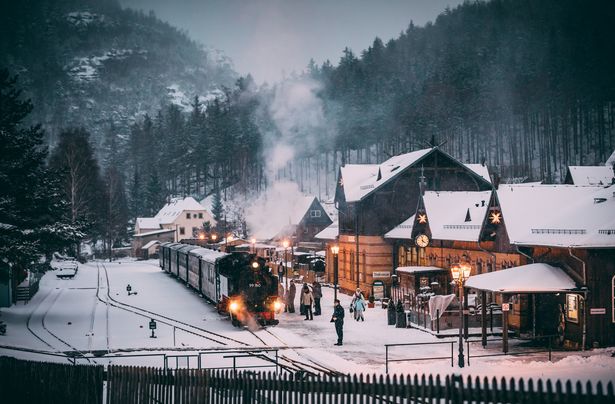 Zittauer Schmalspurbahn, Bahnhof Oybin